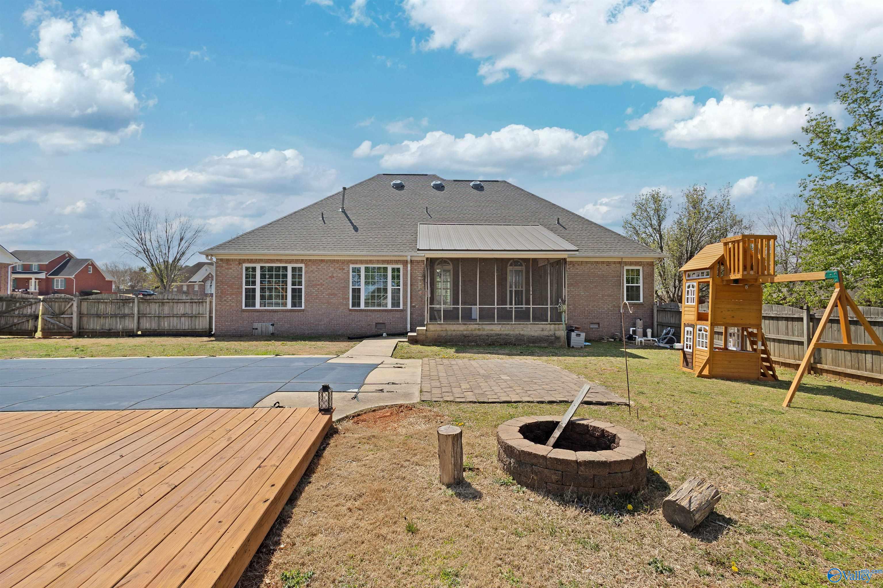 22093 Chickasaw Drive, Athens, Alabama image 36