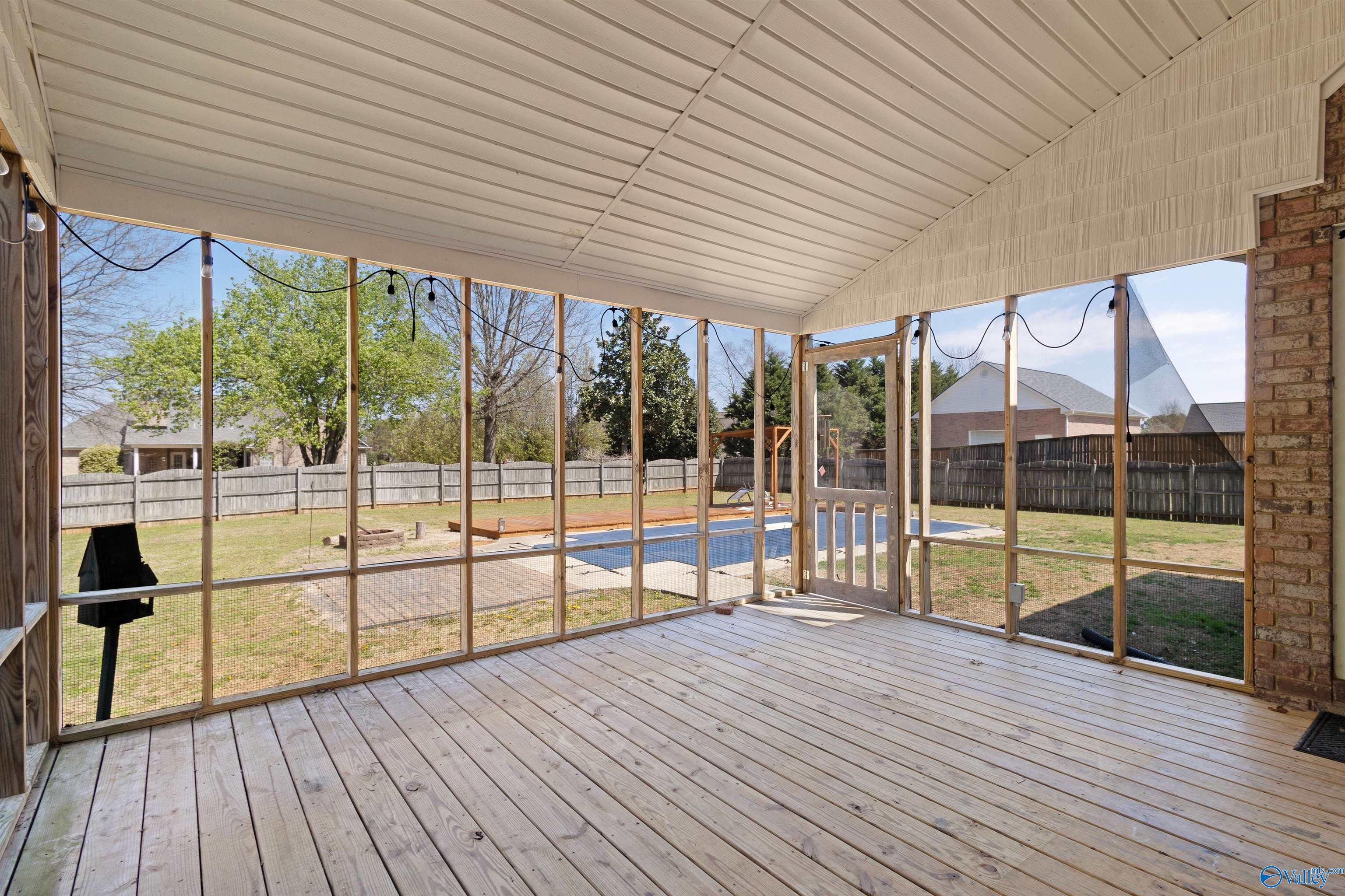22093 Chickasaw Drive, Athens, Alabama image 34