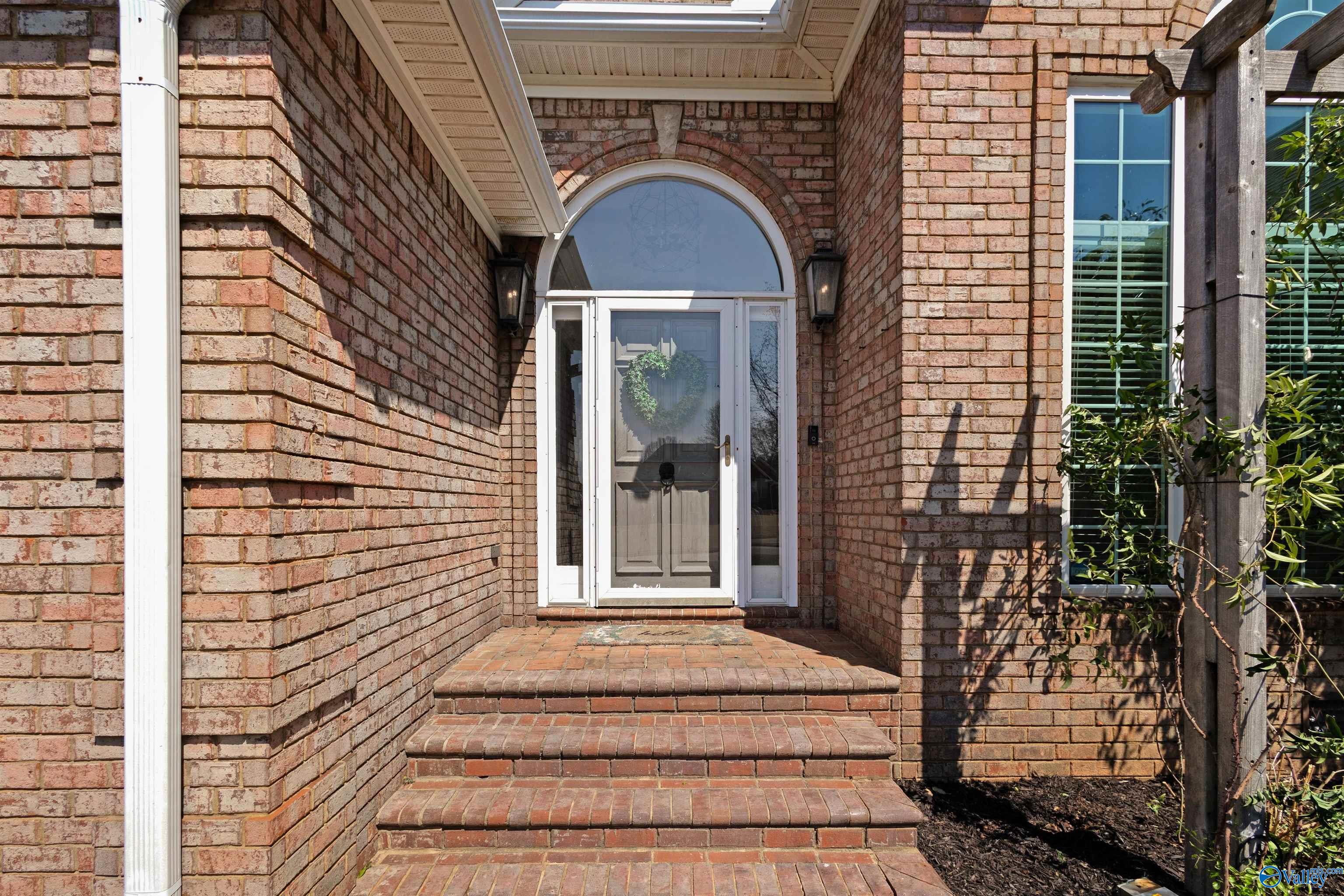 22093 Chickasaw Drive, Athens, Alabama image 4