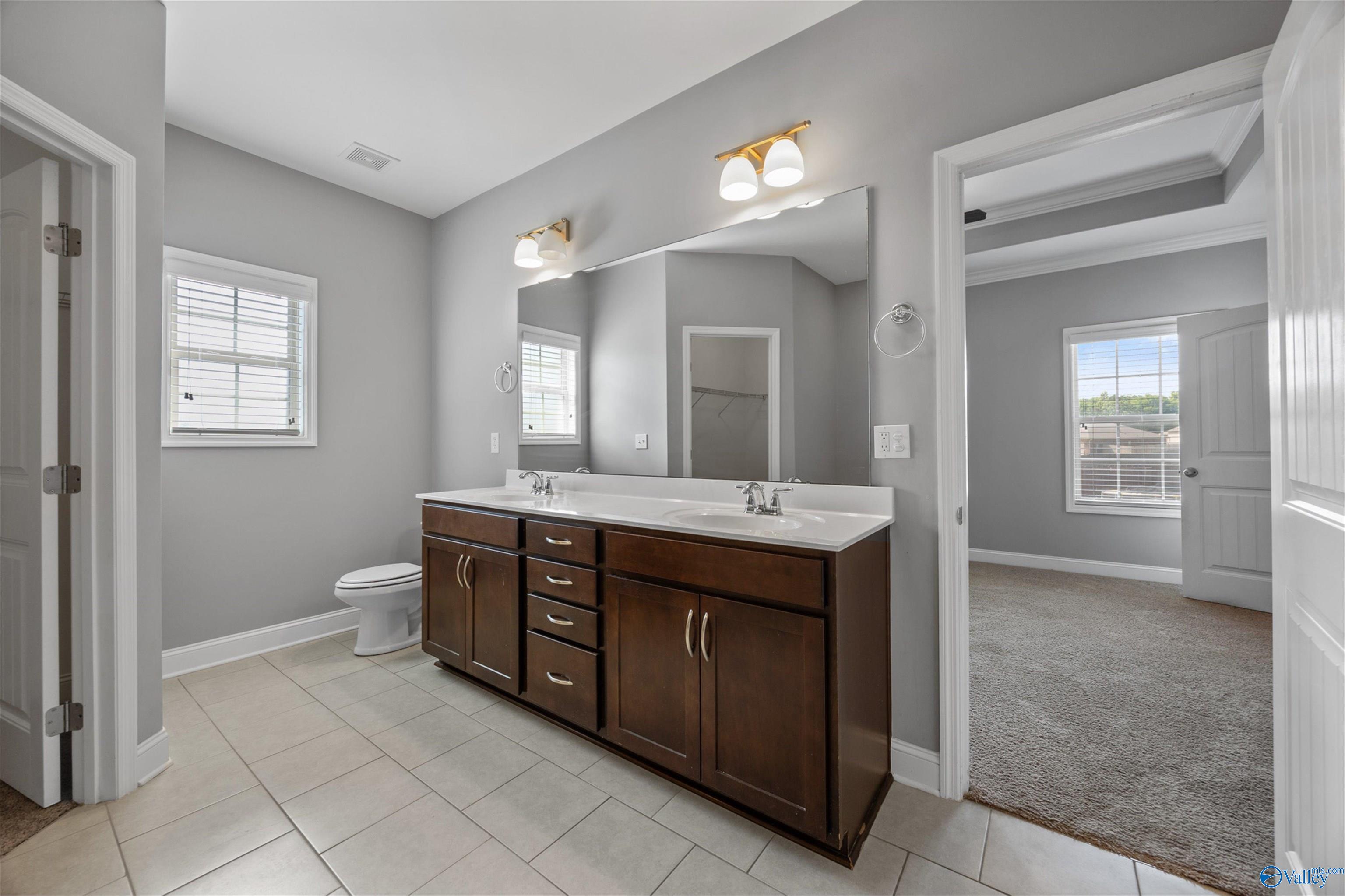 506 Foxridge Drive, Hartselle, Alabama image 24