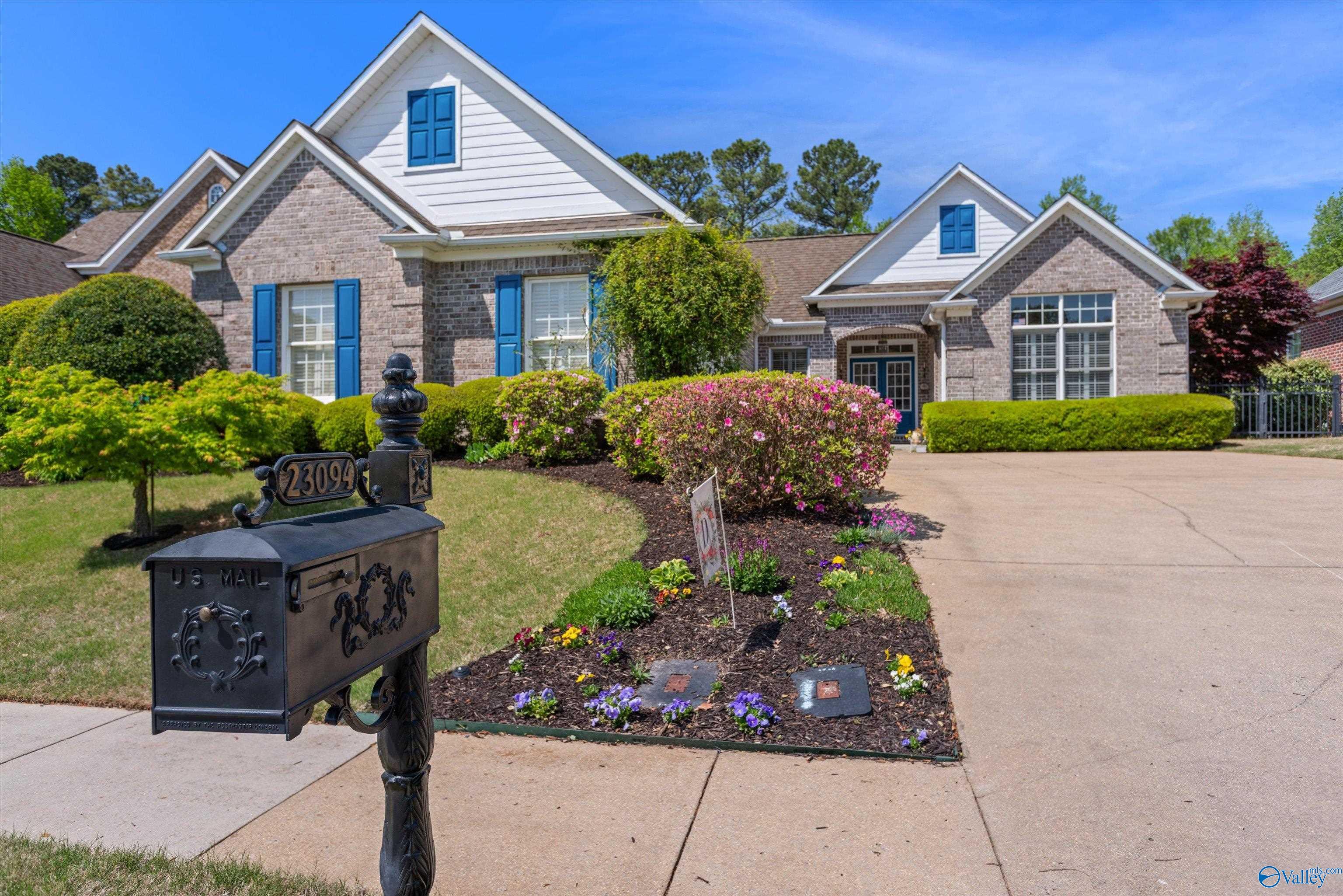 23094 Piney Creek Drive, Athens, Alabama image 1