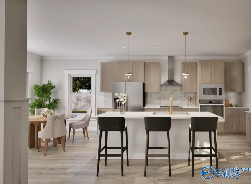 395 Broad Row Street