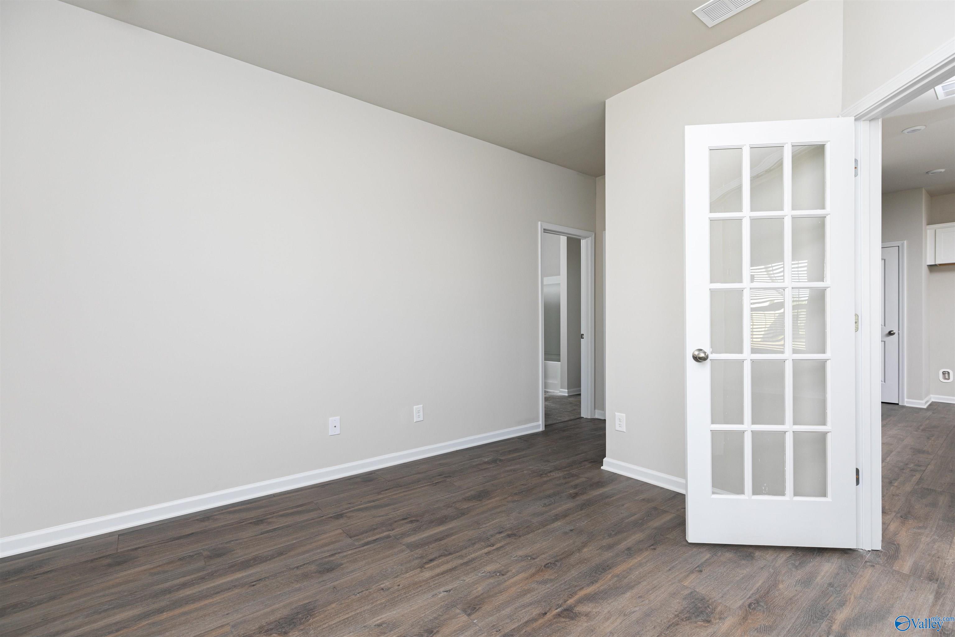 225 Roman Randall Road