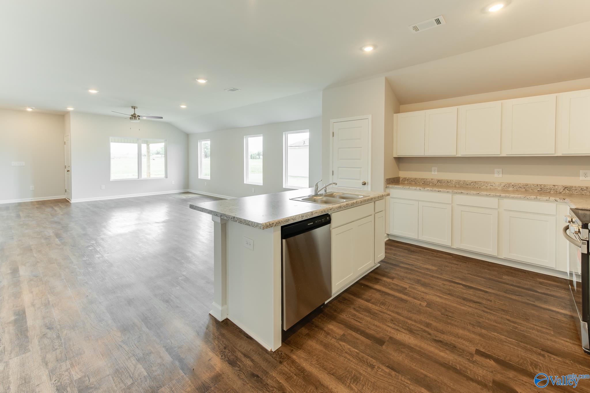 103 Olde Savannah Way
