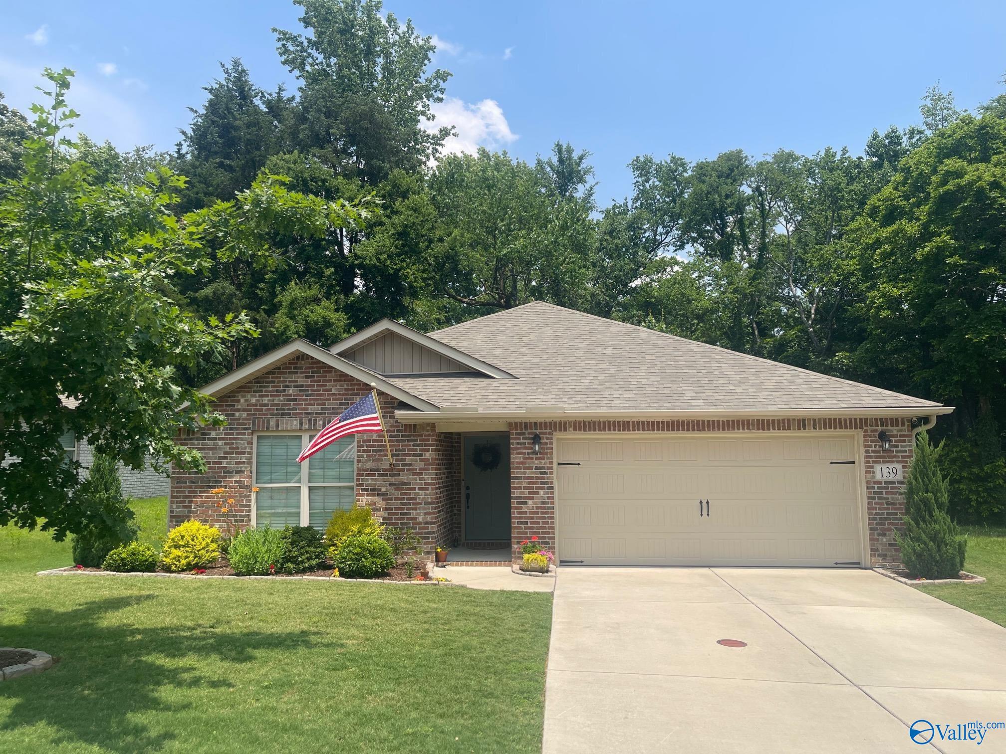 139 Westerbrook Drive, Toney, Alabama image 1