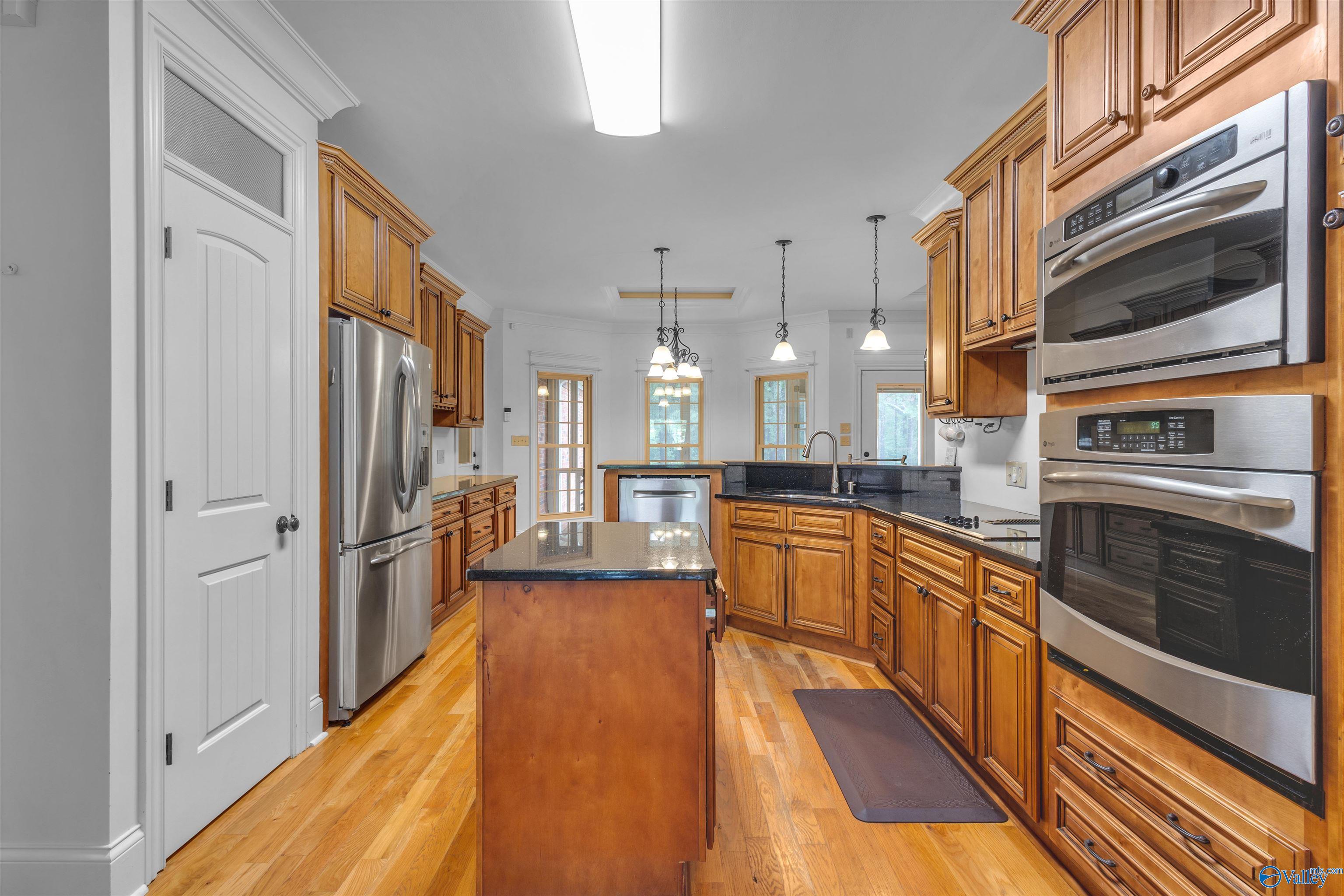 89 Lyle Circle, Somerville, Alabama image 1