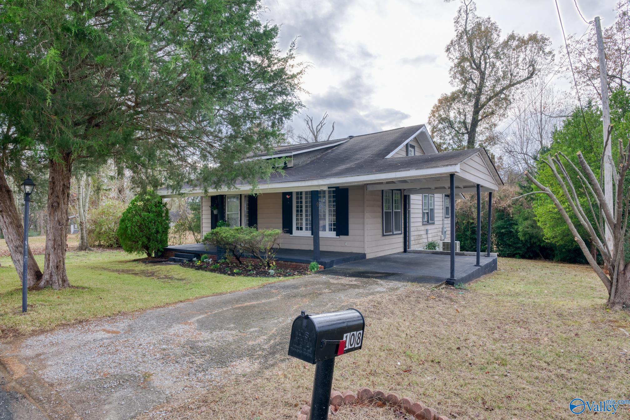 108 Wood Avenue, Sheffield, Alabama image 3