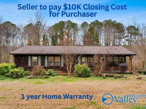 Homes For Sale - 417 Mcfoilton Lane<br/> Scottsboro, AL 35768