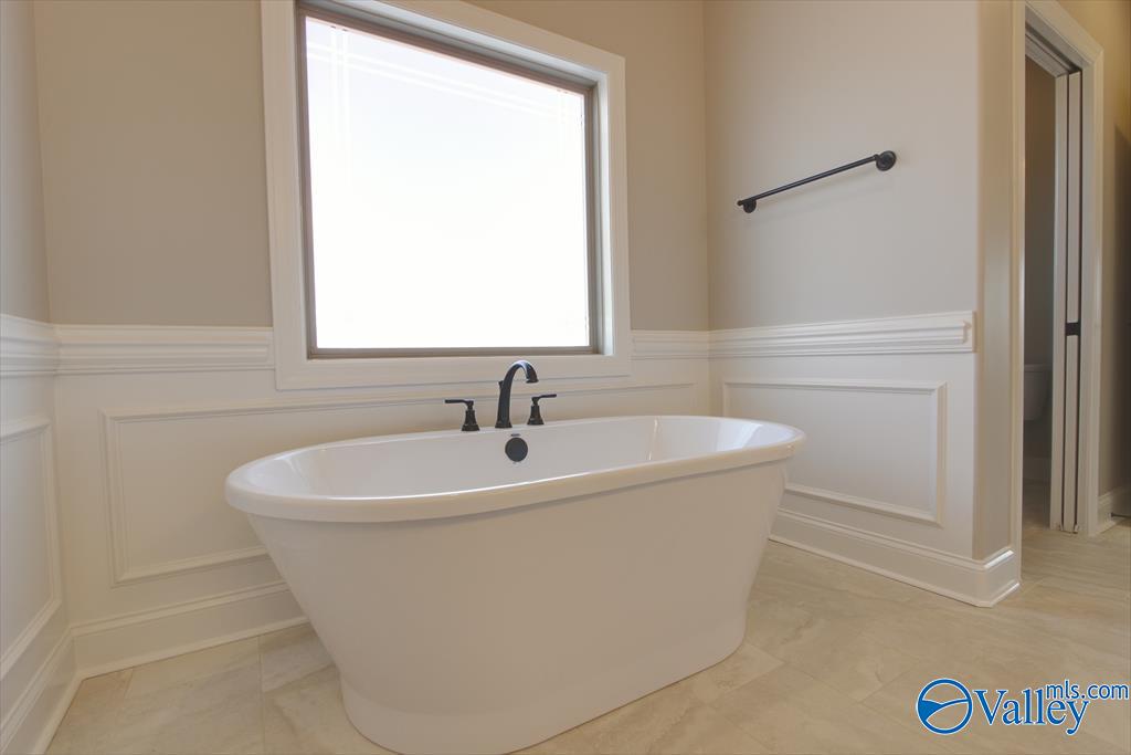 26172 Woodfield Drive, Athens, Alabama image 26