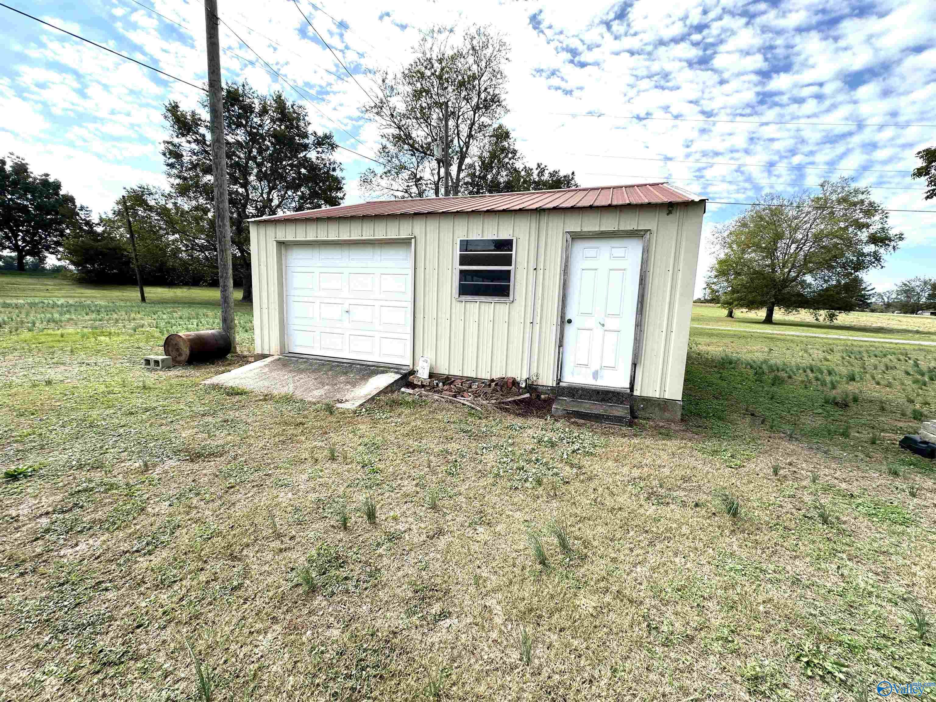 6221 County Road 81, Danville, Alabama image 8