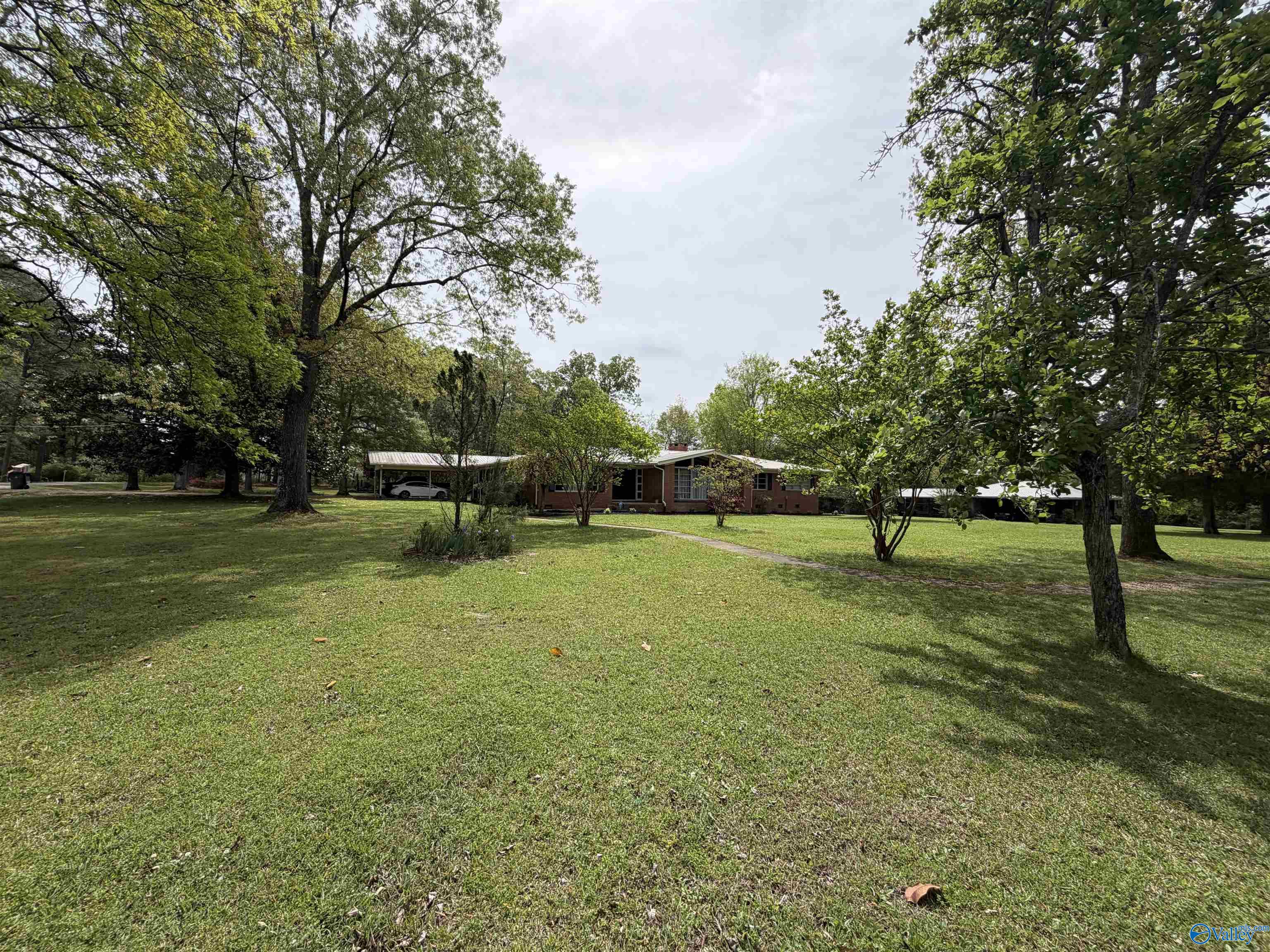 705 South River Street