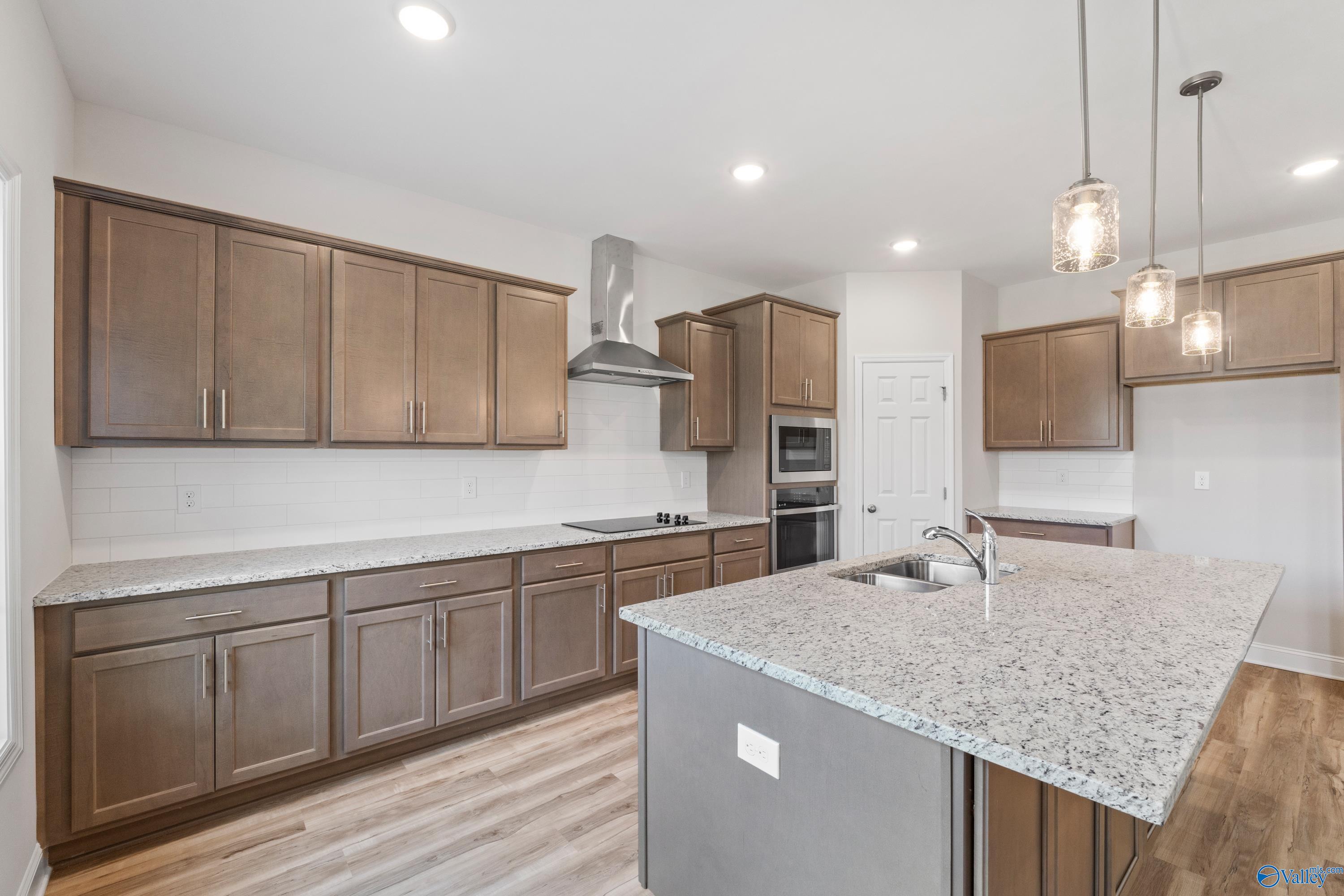 2133 Dustin Drive, Cullman, Alabama image 8