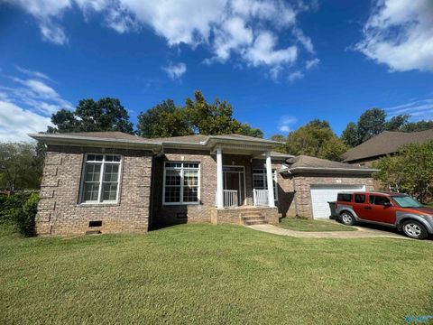 Photo of 142 Southwood Drive, Madison, AL 35758 (MLS # 21900771)