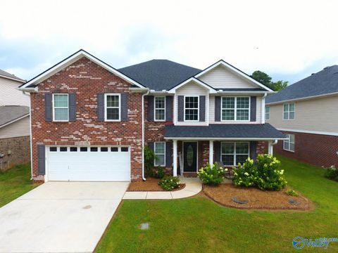 Homes For Sale - 115 Harness Drive<br/> Huntsville, AL 35806