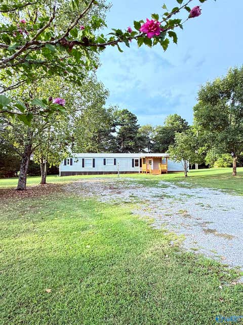 Mobile Home For Sale - 233 Kellys Way Drive<br/> Harvest, AL 35749