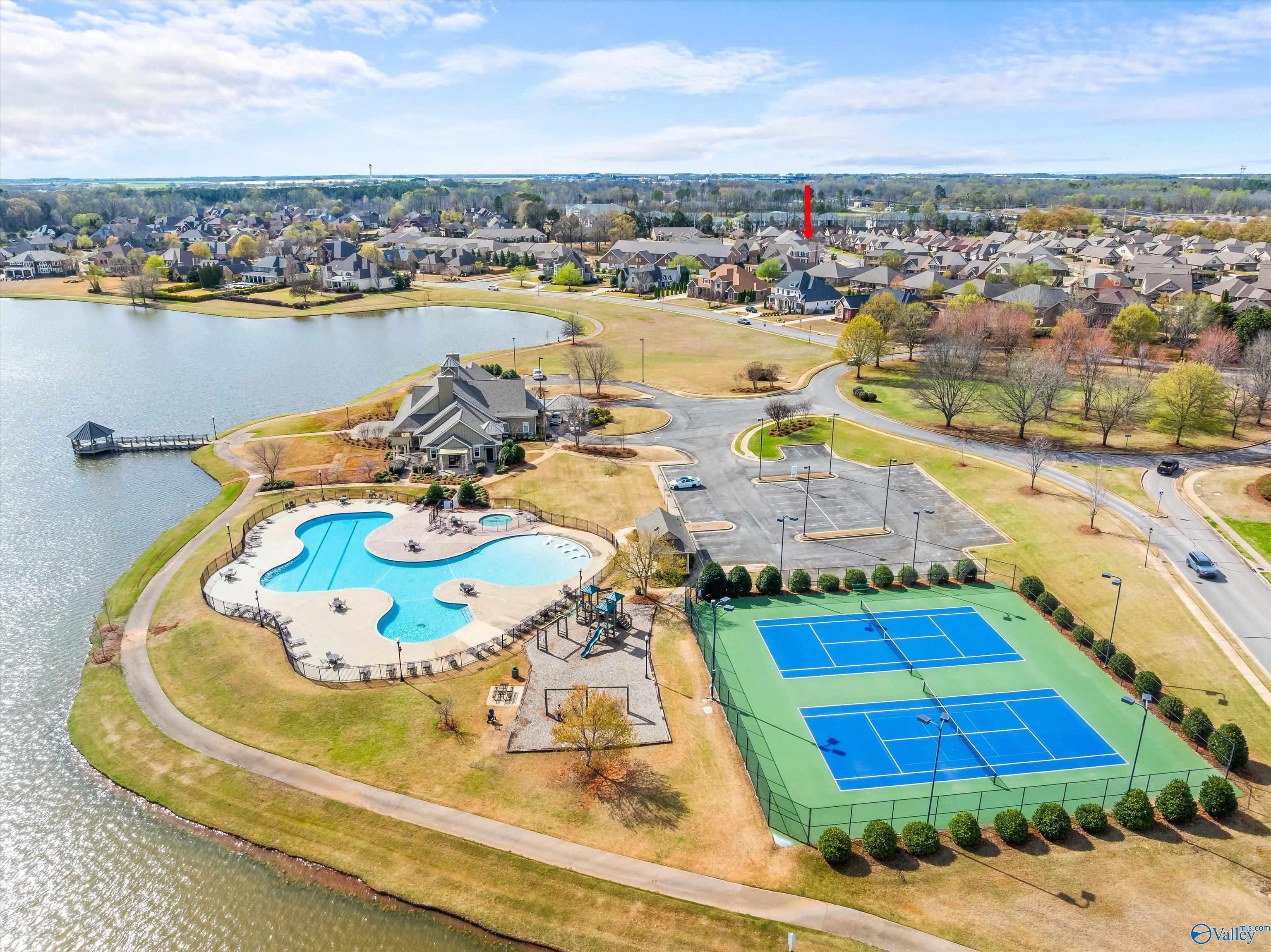 38 Cypress Grove Lane SW