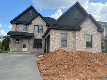 103 Stenness Branch Madison AL 35756