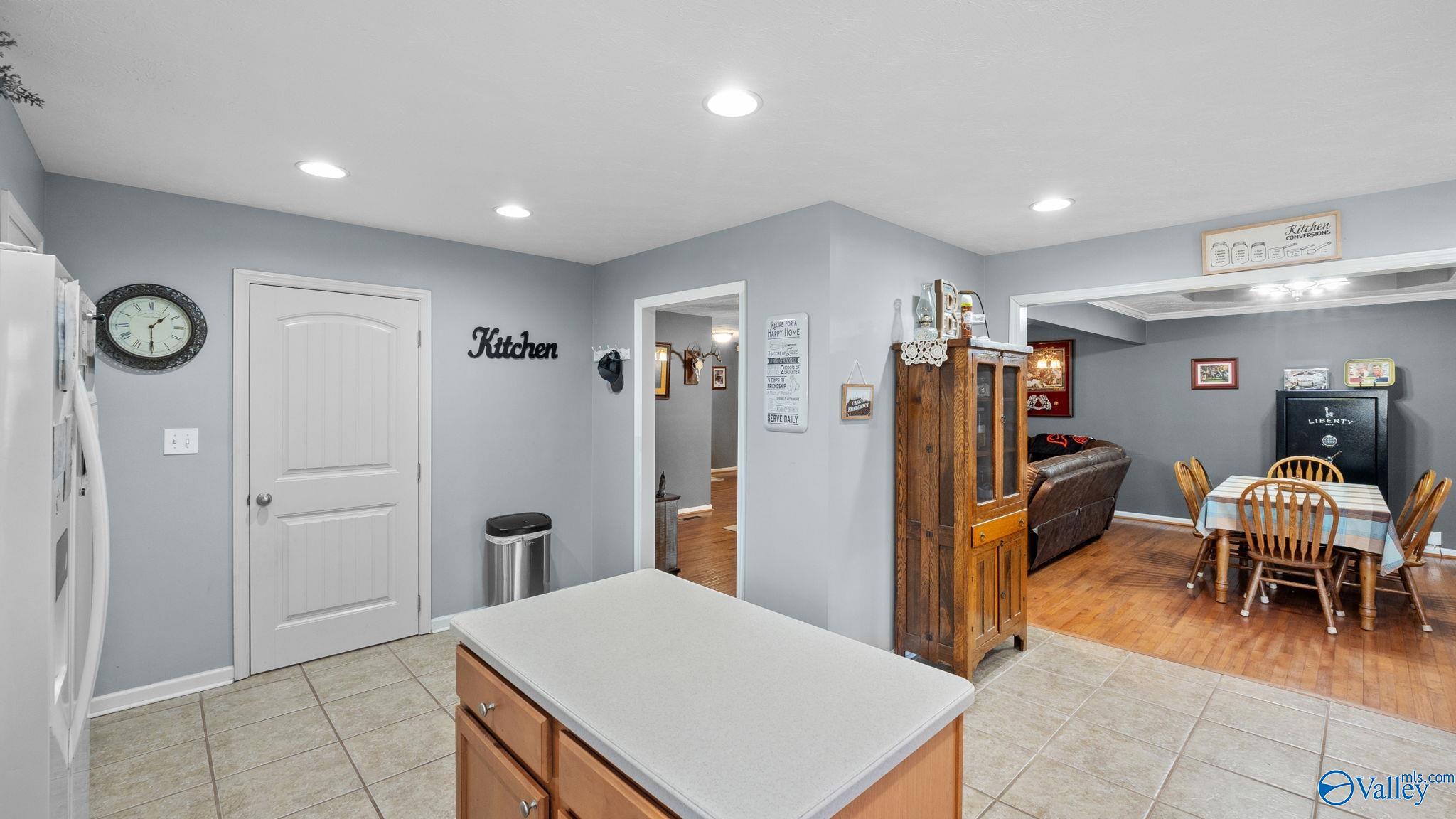 5998 Slasham Road, Southside, Alabama image 7