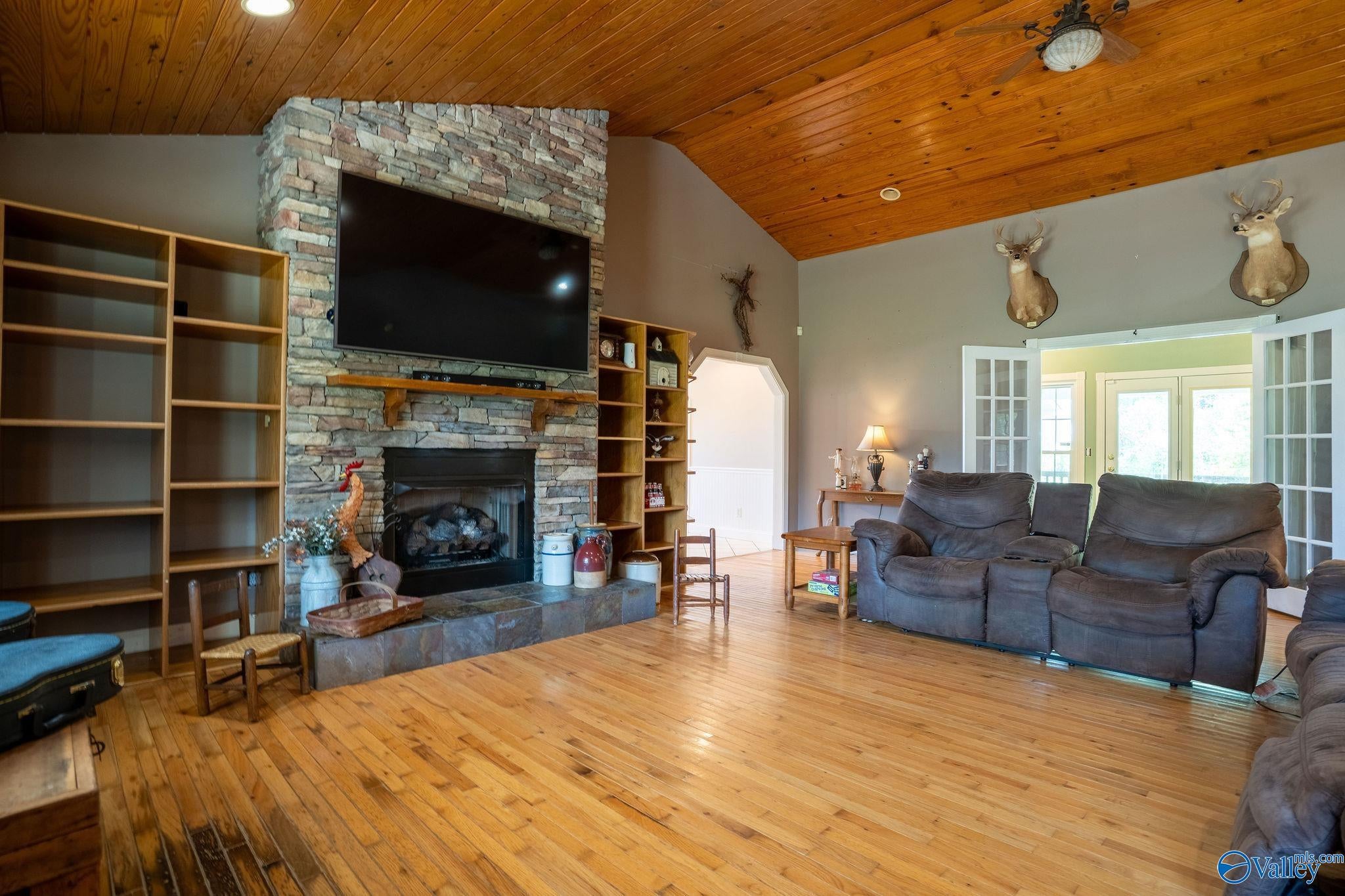 2045 County Road 414