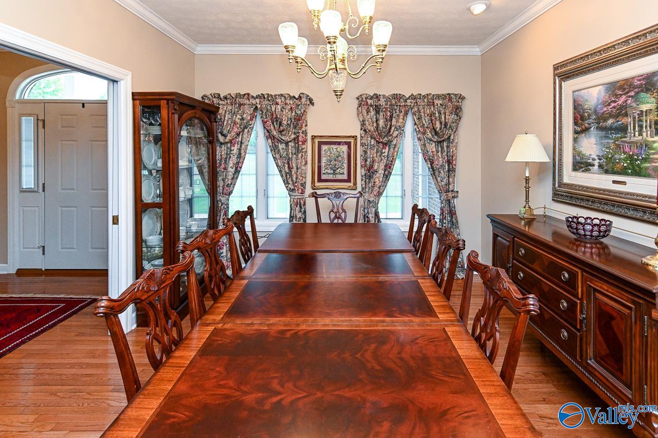 1102 Vines Drive, Hartselle, Alabama image 8
