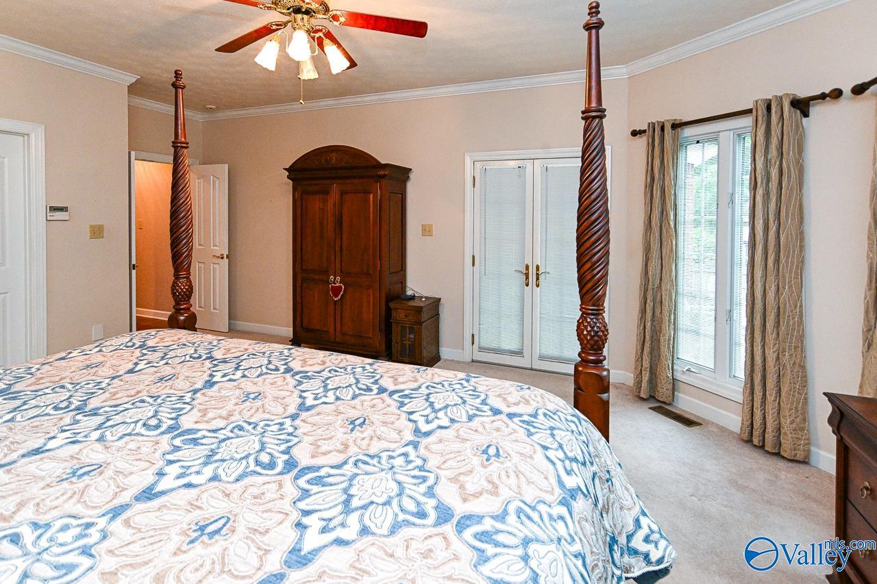 1102 Vines Drive, Hartselle, Alabama image 28