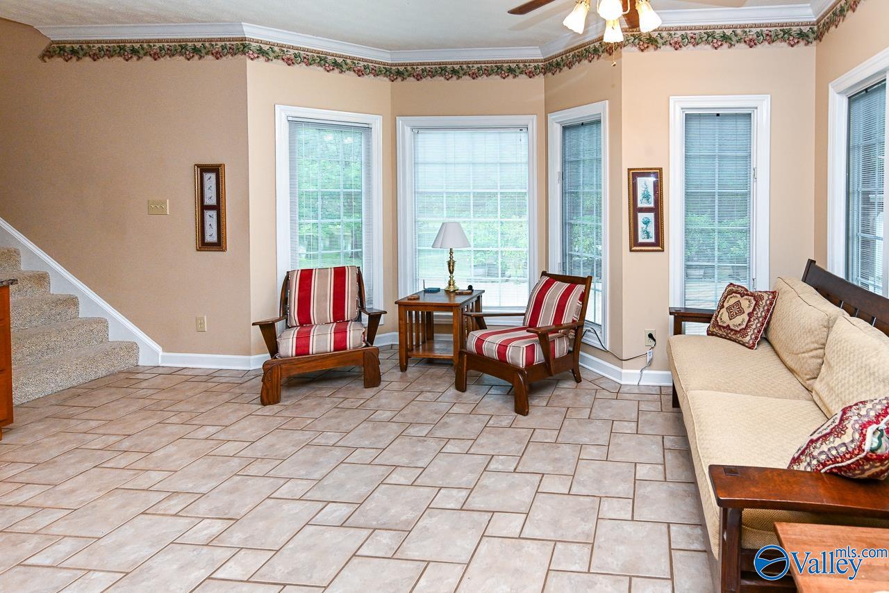 1102 Vines Drive, Hartselle, Alabama image 14