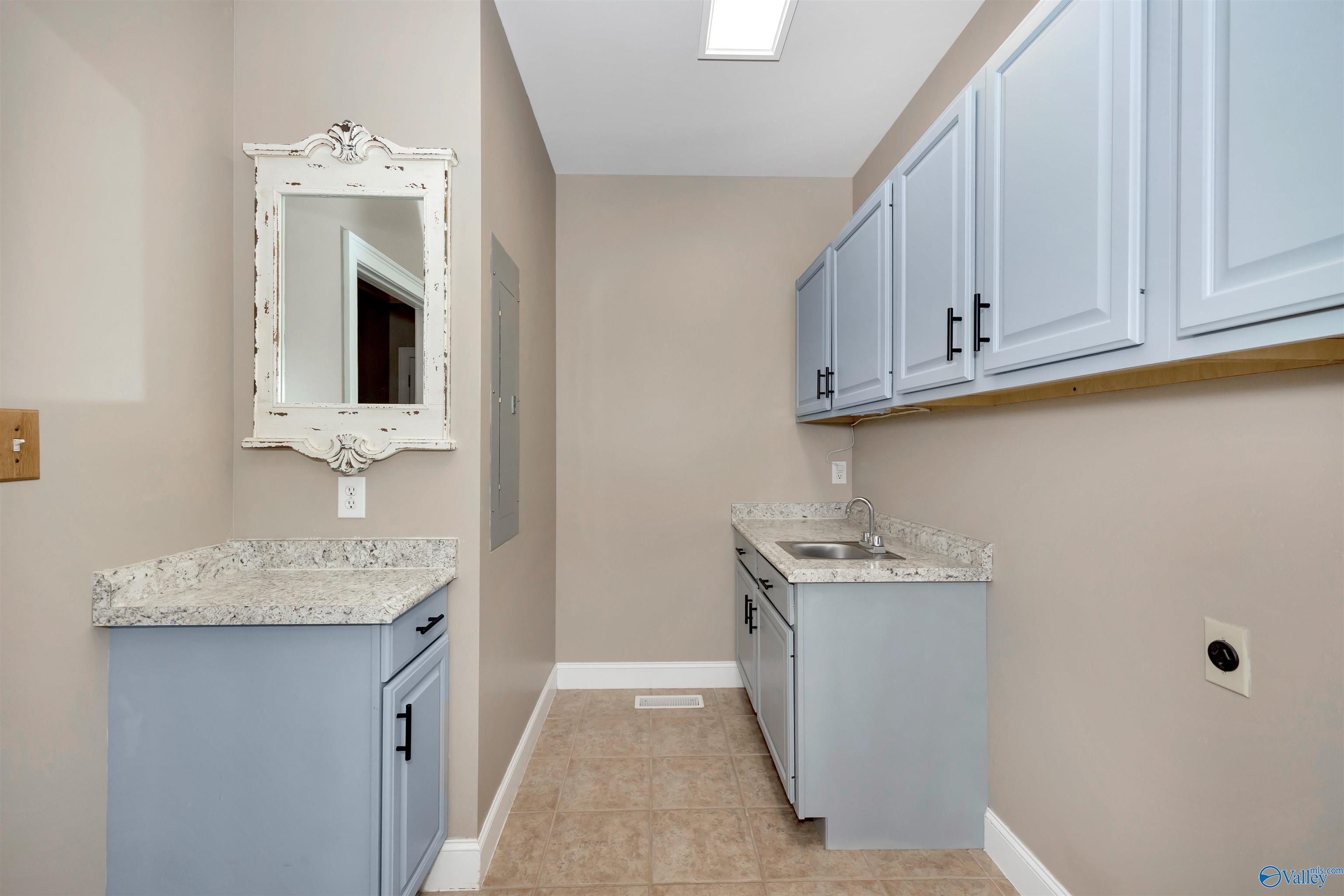 22656 Riviera Drive, Athens, Alabama image 24