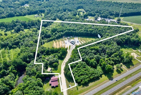 Mobile Home For Sale - 10480 Us Highway 431<br/> Boaz, AL 35956