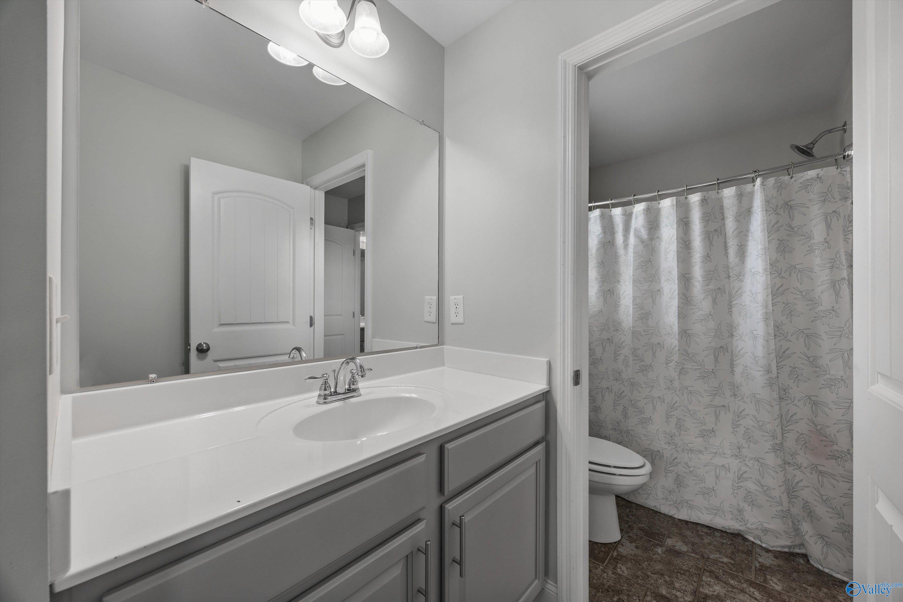 108 Hanson Place, Madison, Alabama image 32
