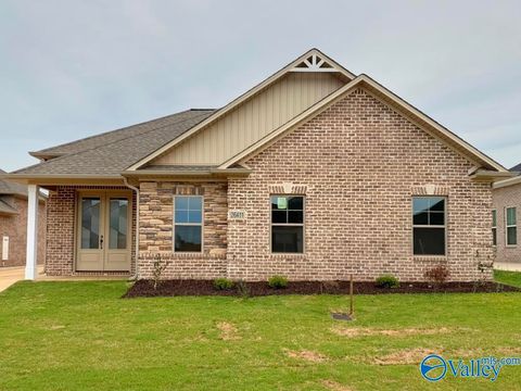 Homes For Sale - 26411 Old Town Drive<br/> Athens, AL 35613