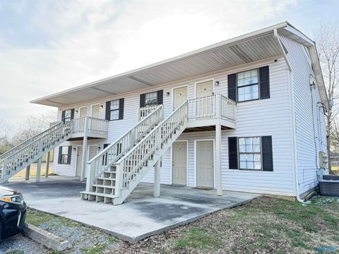 403 Rooks Street Hartselle AL 35640