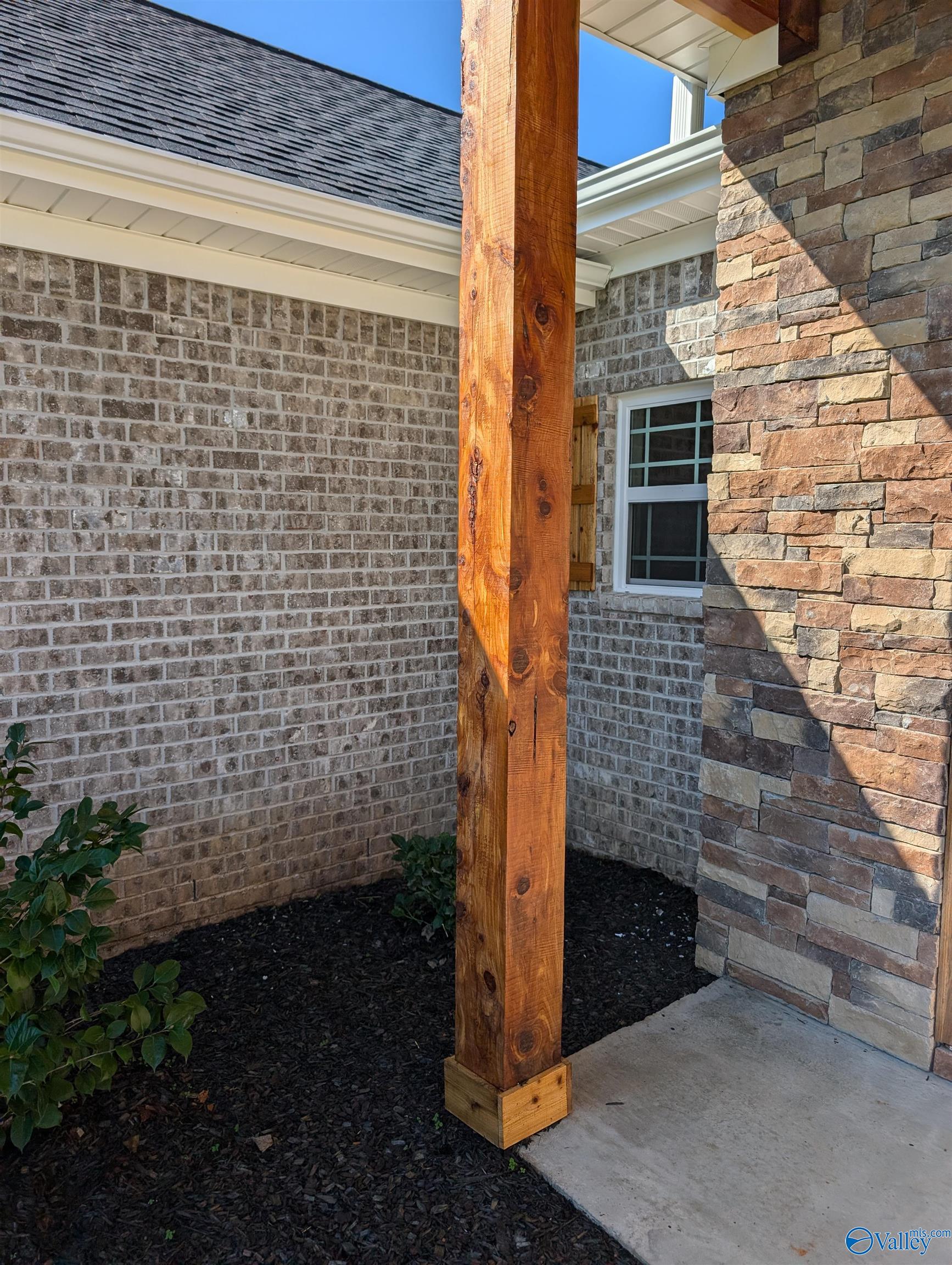 106 Treva Lane