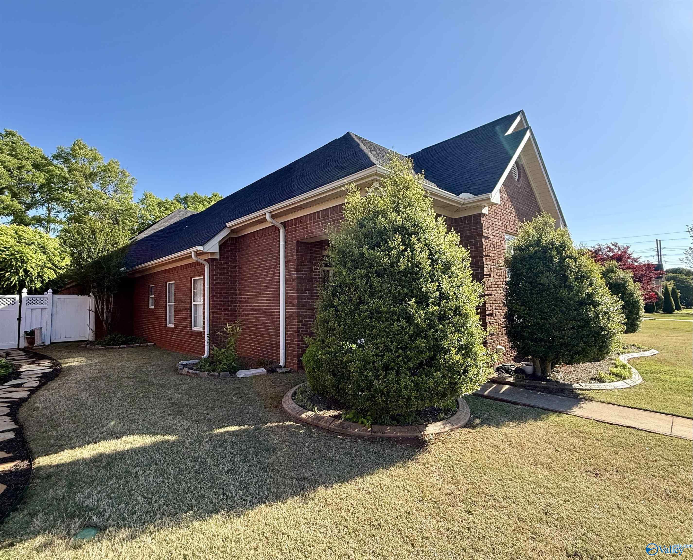 2028 Park Terrace SE