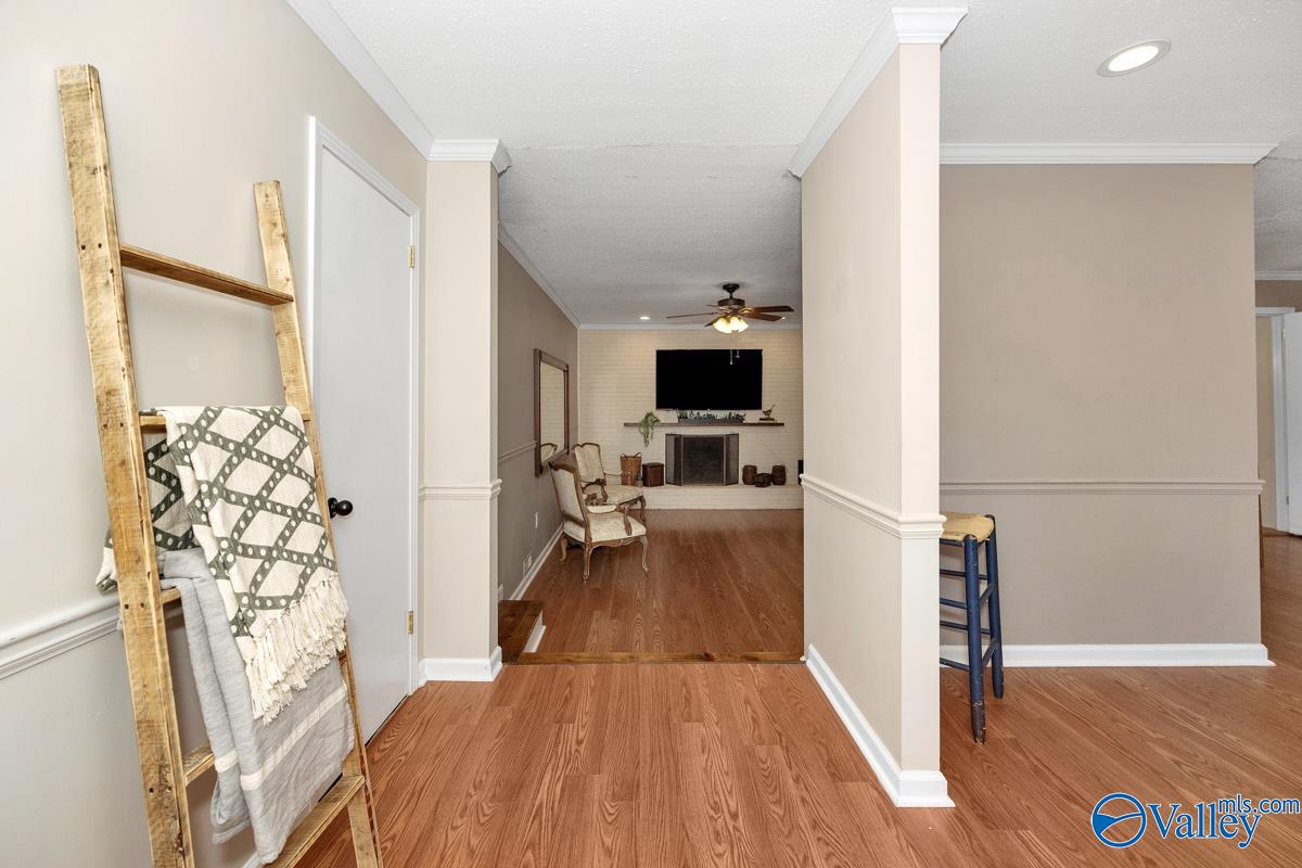 Huntsville, Alabama 35803, United States, 3 Bedrooms Bedrooms, ,2 BathroomsBathrooms,Residential,Active,158271