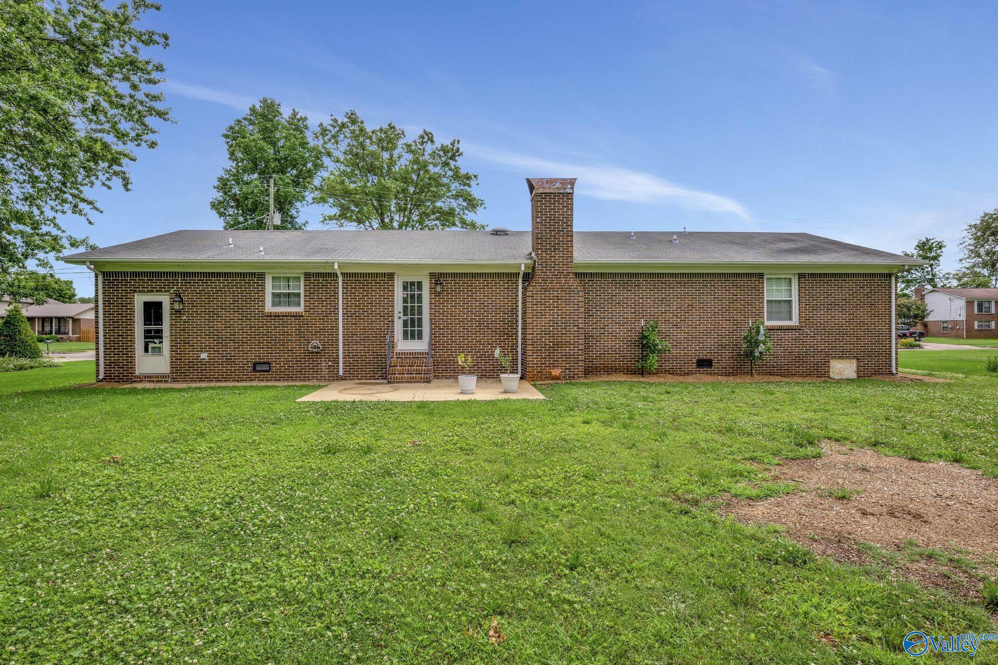Huntsville, Alabama 35803, United States, 3 Bedrooms Bedrooms, ,2 BathroomsBathrooms,Residential,Active,158271