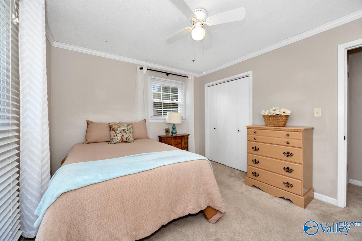 Huntsville, Alabama 35803, United States, 3 Bedrooms Bedrooms, ,2 BathroomsBathrooms,Residential,Active,158271