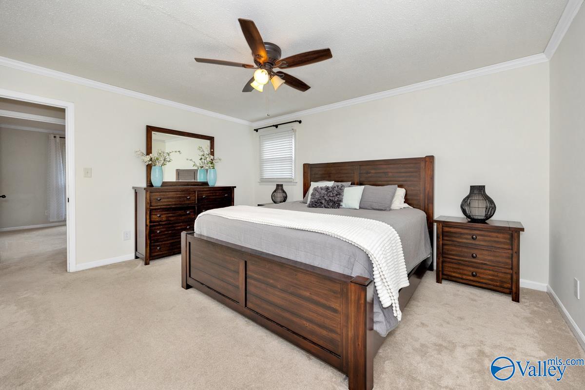 Huntsville, Alabama 35803, United States, 3 Bedrooms Bedrooms, ,2 BathroomsBathrooms,Residential,Active,158271