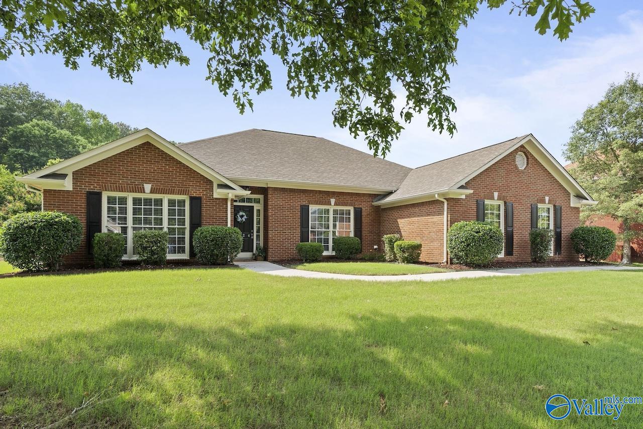2624 Bransford Trail, Owens Cross Roads, Alabama image 2