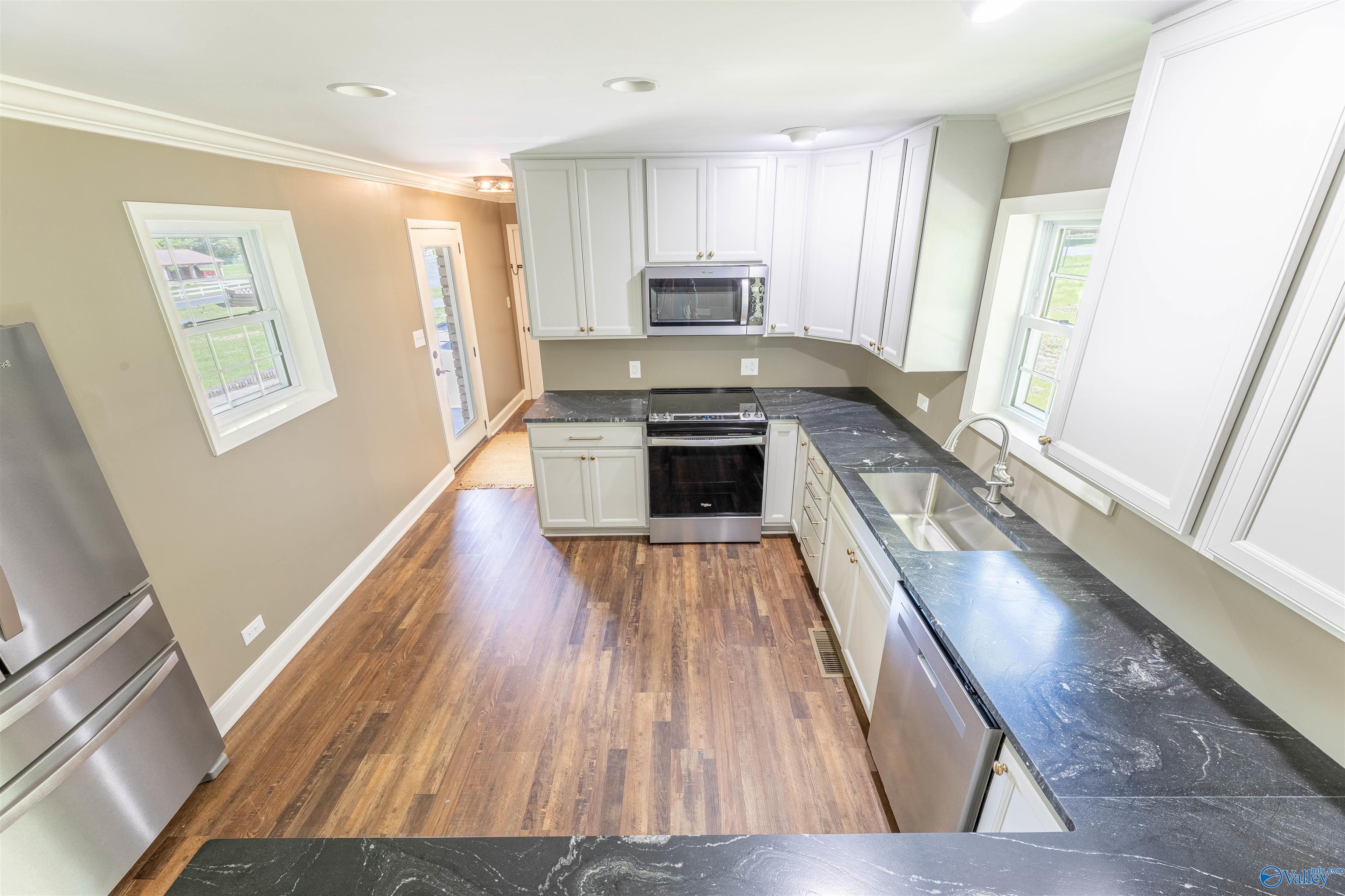 22 Shady Lane, Albertville, Alabama image 16
