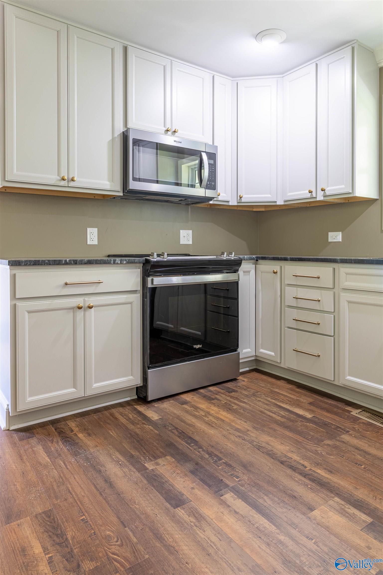 22 Shady Lane, Albertville, Alabama image 13