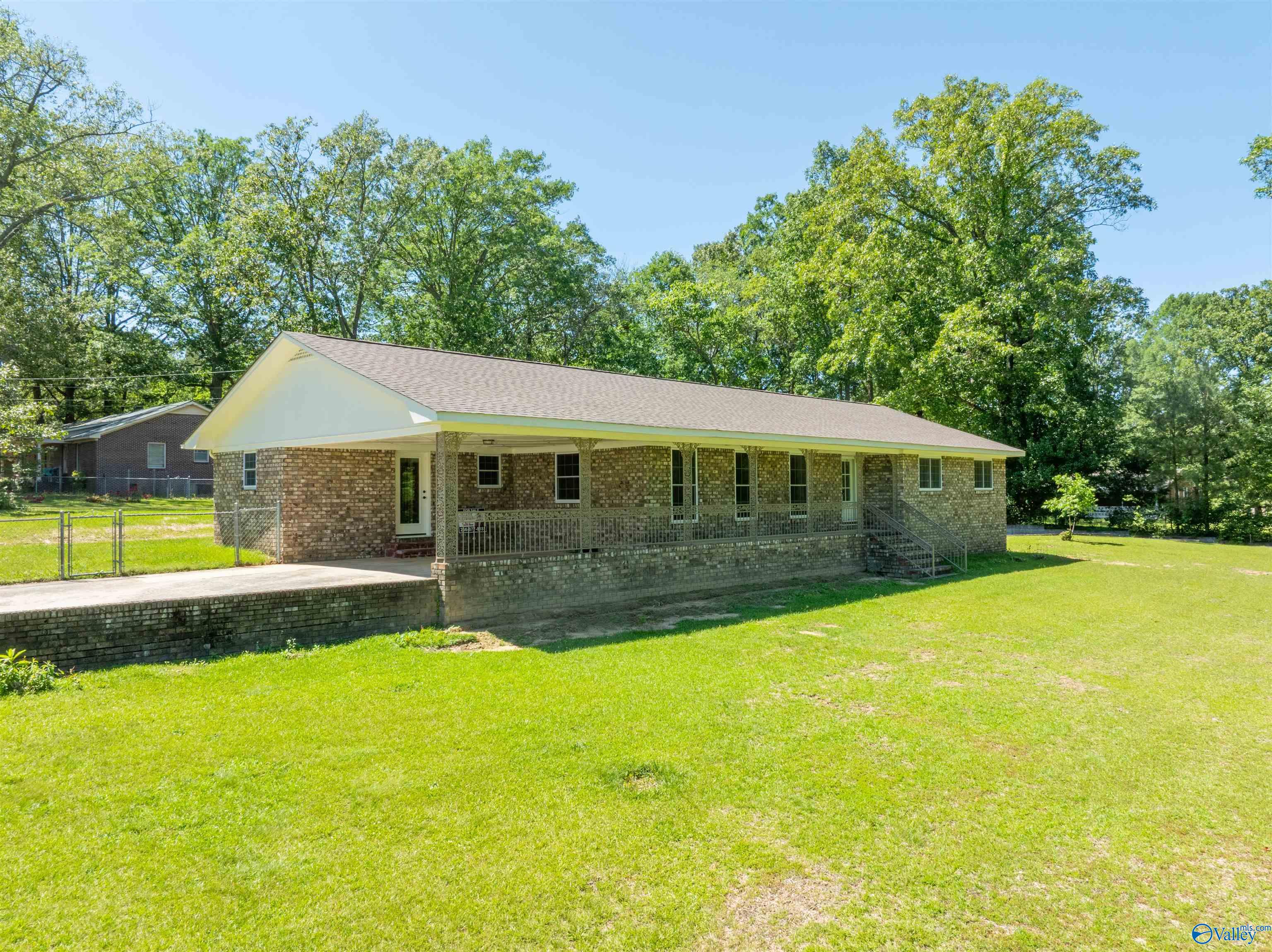 22 Shady Lane, Albertville, Alabama image 2