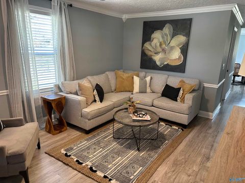 Homes For Sale - 518 SW Noojin Street<br/> Etowah County, Attalla, AL 35954