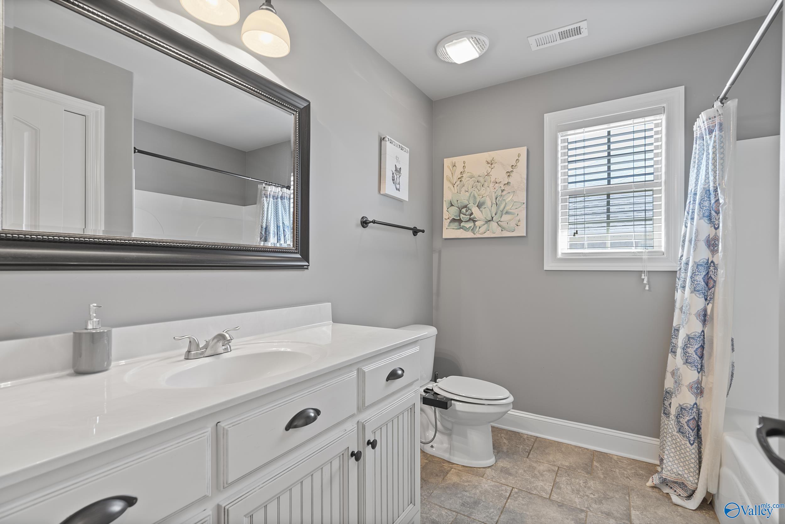 13355 Hidden Valley Drive, Madison, Alabama image 17