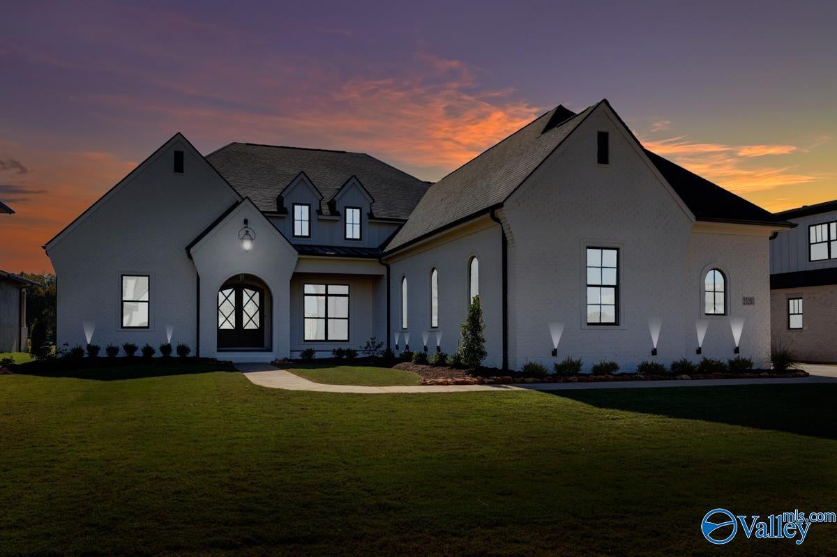 23281 Sawgrass Drive