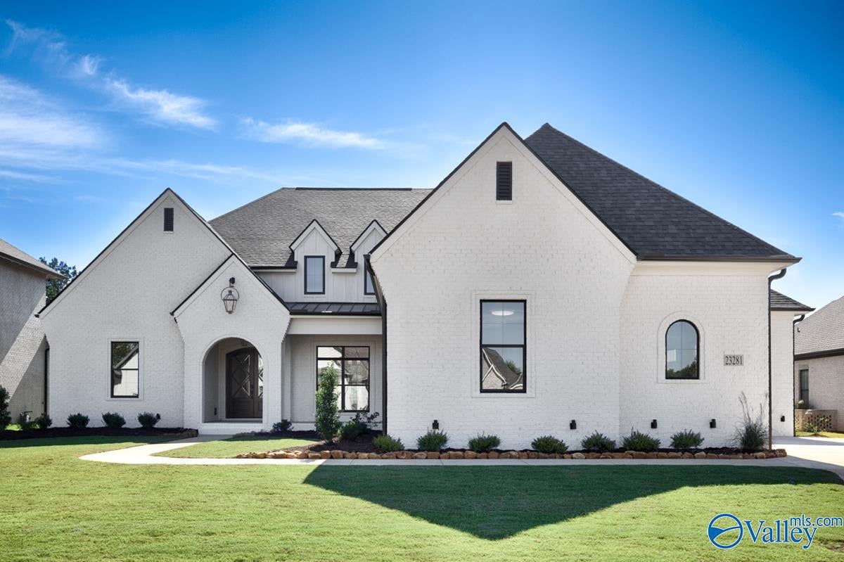 23281 Sawgrass Drive