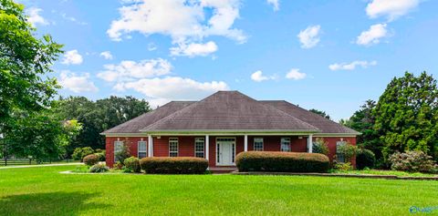 Homes For Sale - 1516 County Road 324<br/> Moulton, AL 35650