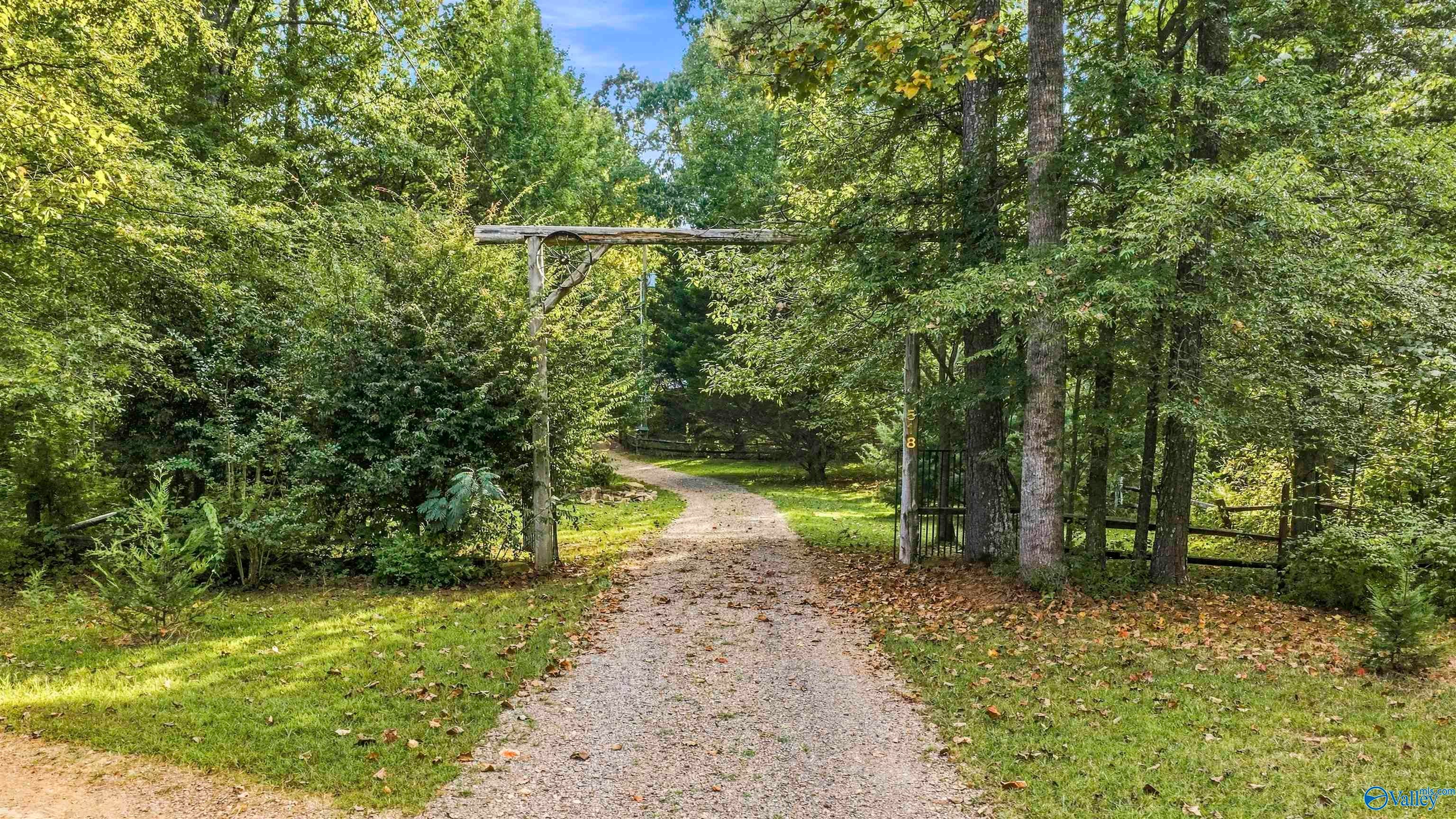 518 County Road 288
