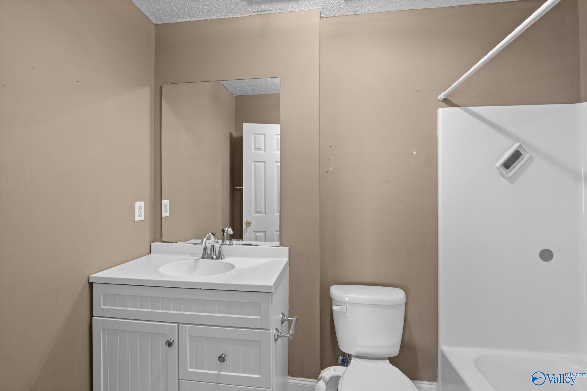 105 Nacoles Drive, Grant, Alabama image 11