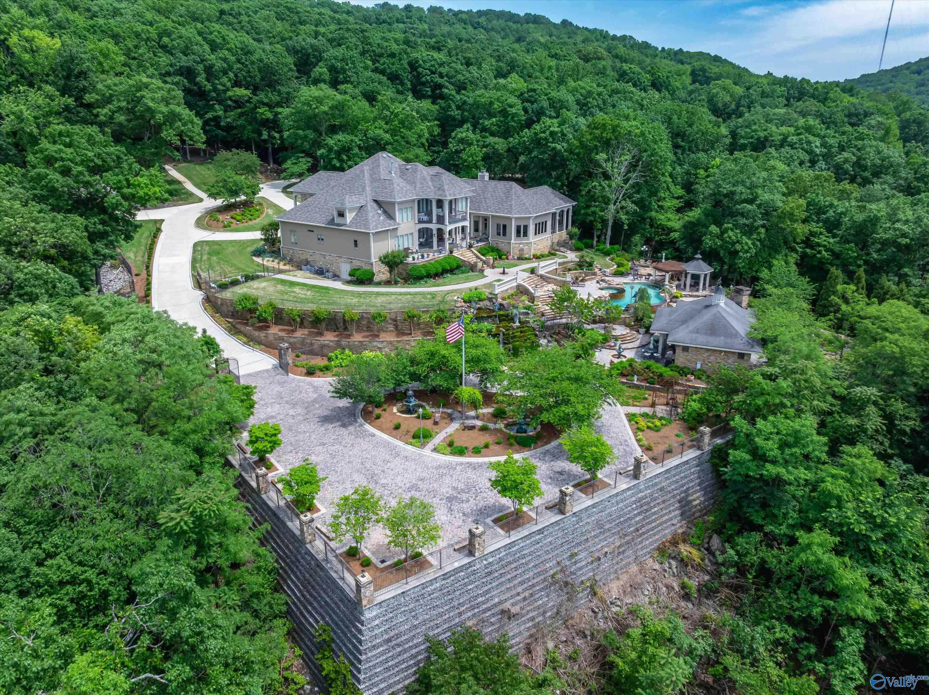 1271 Becket Drive, Huntsville, Alabama image 41