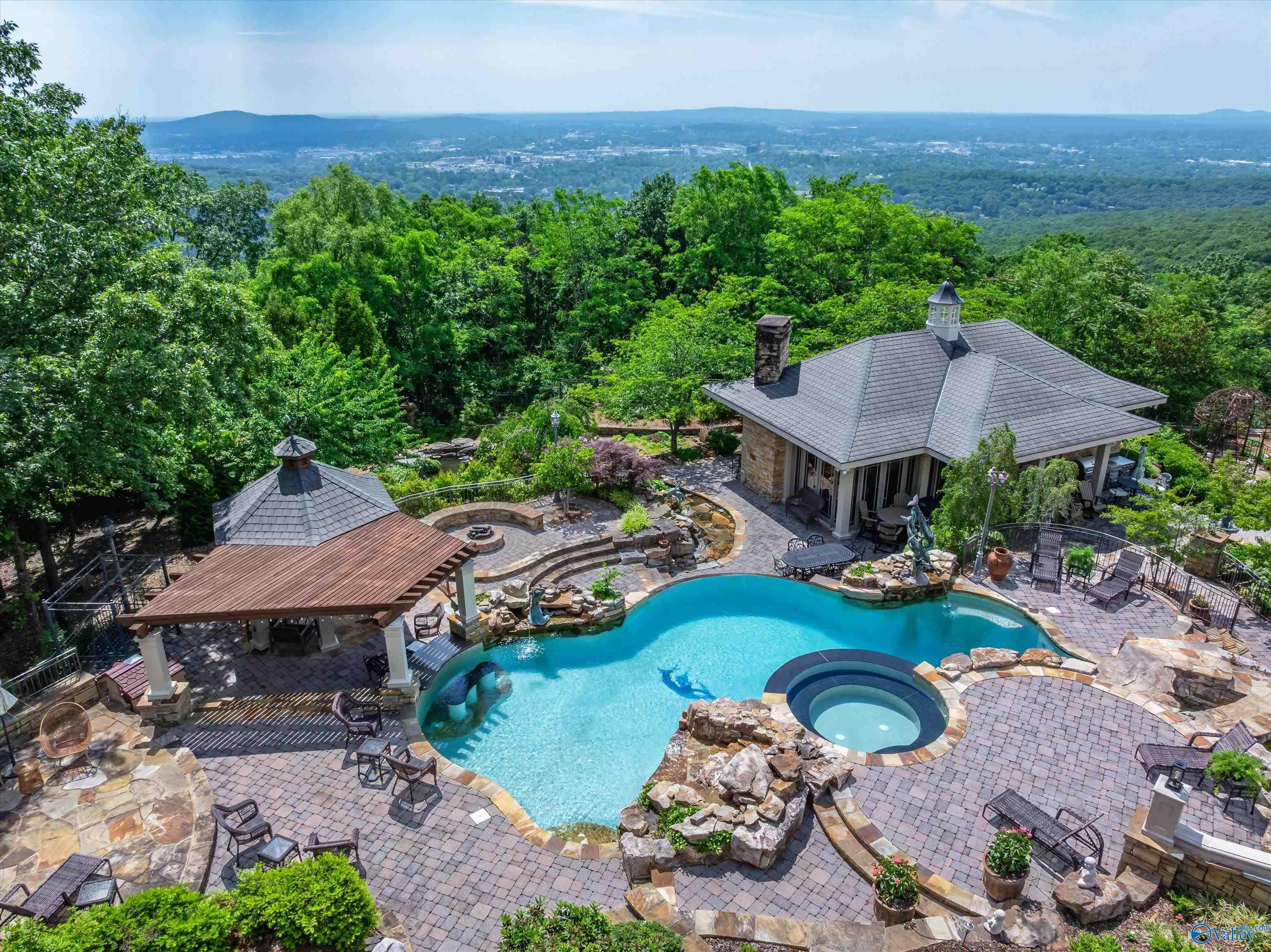 1271 Becket Drive, Huntsville, Alabama image 32